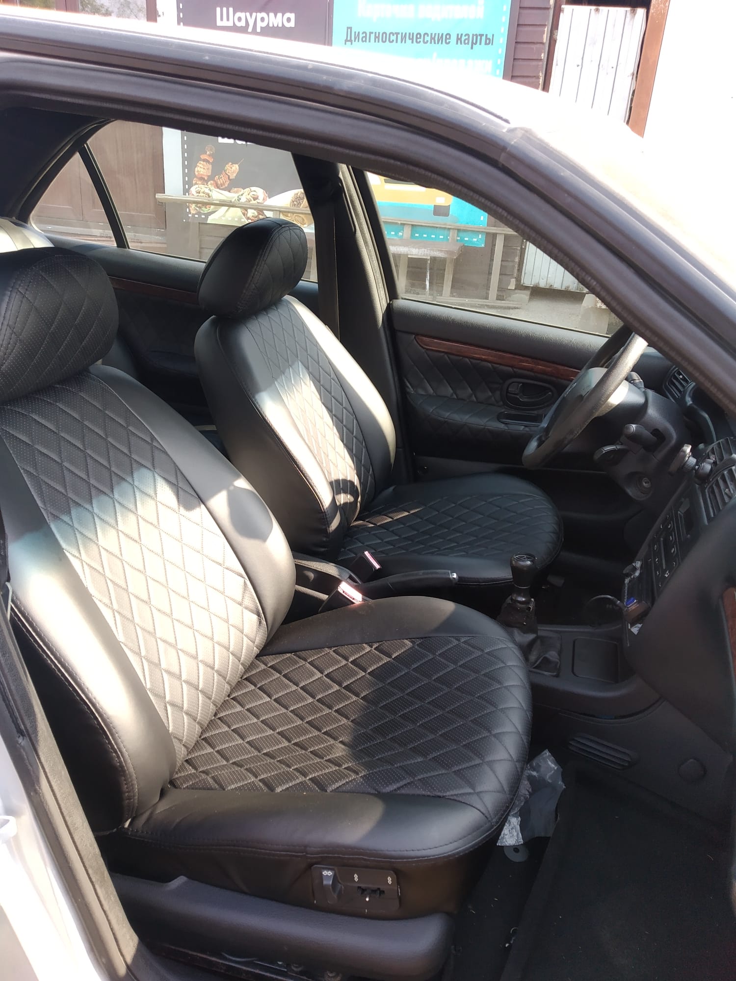 Peugeot 406
