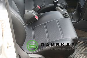 Авточехлы из экокожи для Мазда 323